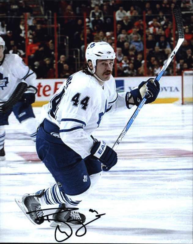 Ryan Hollweg signed NHL hockey 8x10 Photo Poster painting W/Cert Autographed A0004