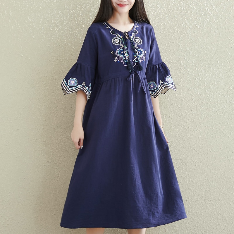 Chinese Style Vintage Dress 2021 New Arrival Loose Summer Dress Cotton Linen Embroidery High Waist Women Travel Casual Dress