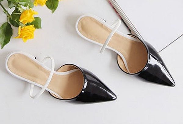Pointed flat slippers Female summer fashion 2019 new toe cap wear Cool drag girl Women's half slippers