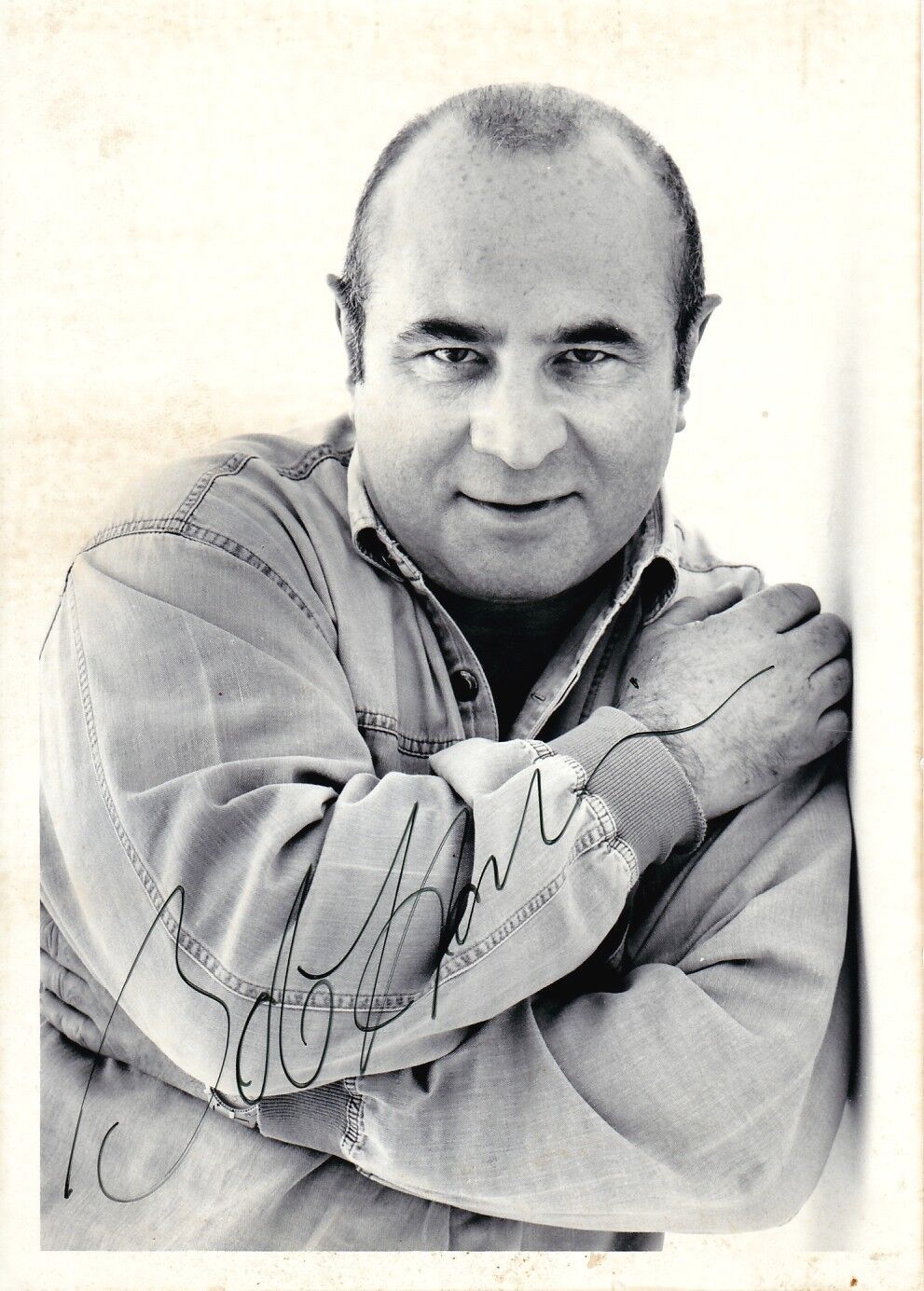 BOB HOSKINS hand-signed FANTASTIC 5x7 PORTRAIT CLOSEUP w/ uacc rd coa DECEASED