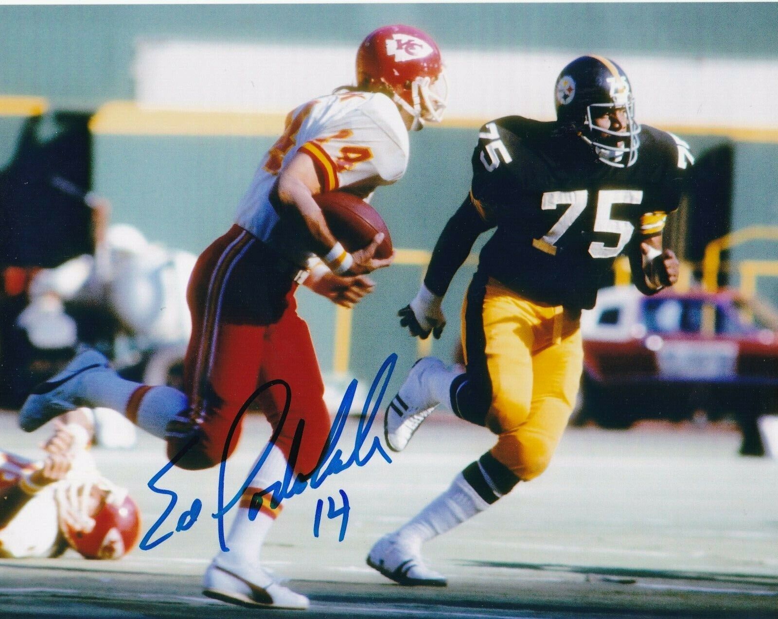 ED PODOLAK KANSAS CITY CHIEFS ACTION SIGNED 8x10