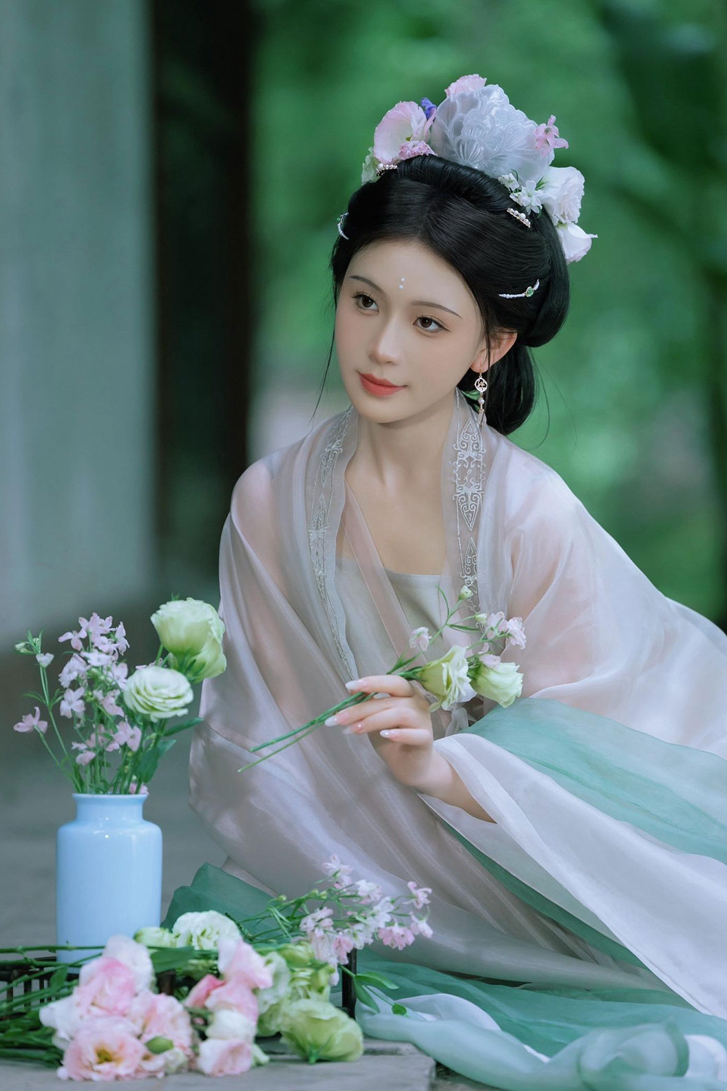 Song dynasty hanfu Cyan Gradient hanfu dress Changshan For Daily Wear - yinyun 茵蕴 Stupa Stones