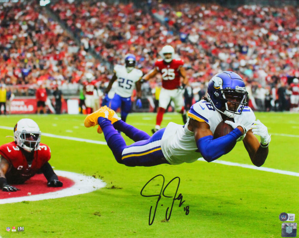 Justin Jefferson Autographed Vikings 16x20 HM TD Catch Photo Poster painting-Beckett W Hologram