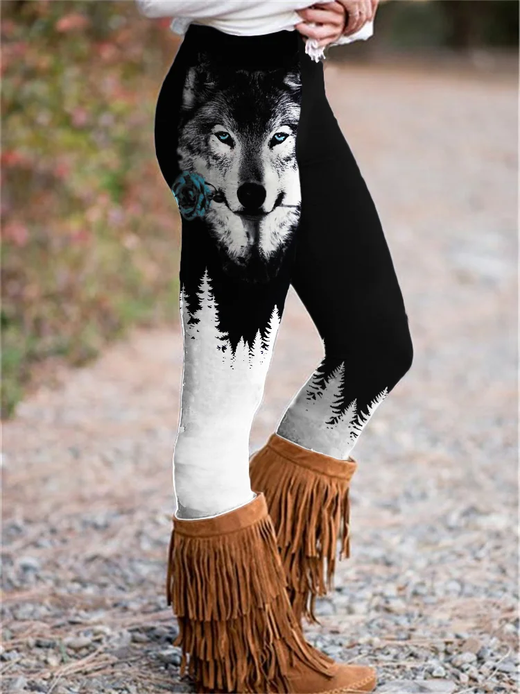 Wild Wolf With Rose Forest Contrast Cozy Leggings