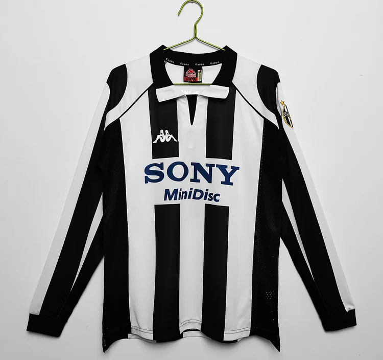 1997/98 Juventus home long-sleeved retro jersey