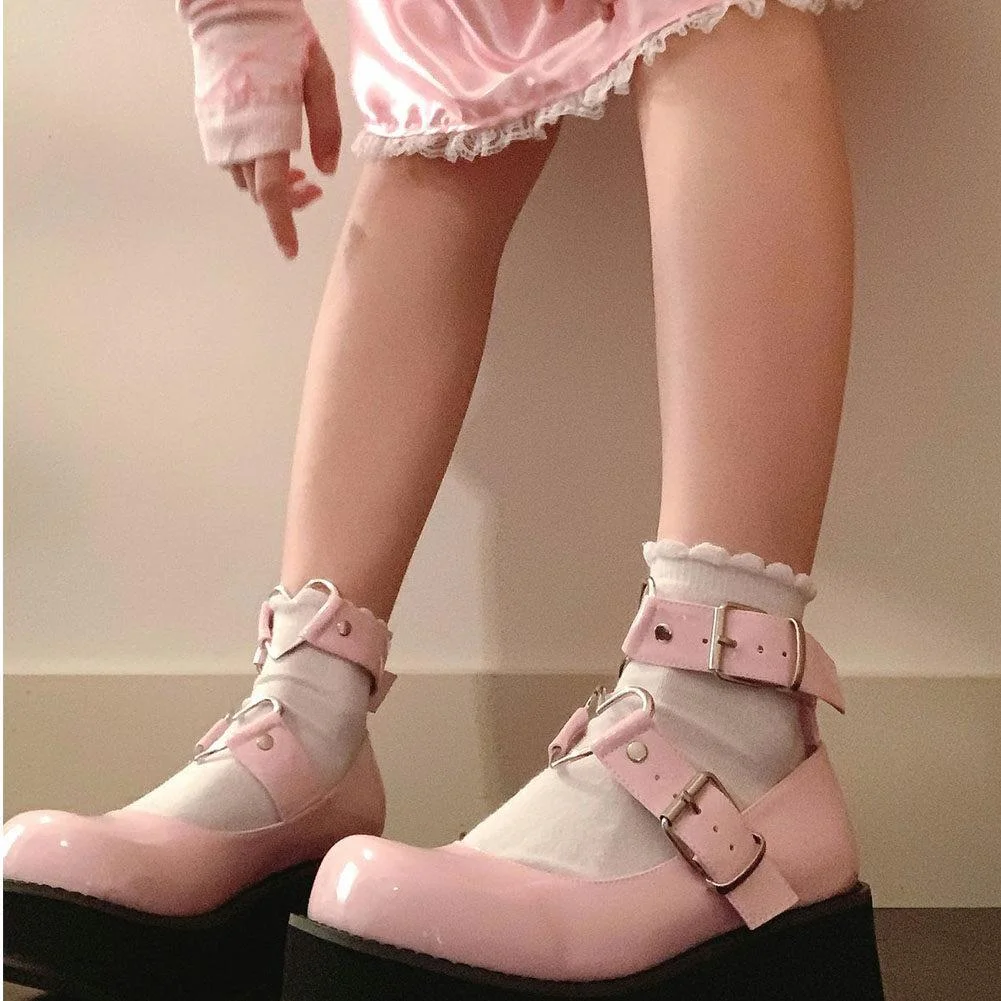 2021 Brand New Plus Size 43 Sweet Gothic Style Girls Pink Black Heart Decoration Mary Janes Flats Platform Shoes Women 1103-1