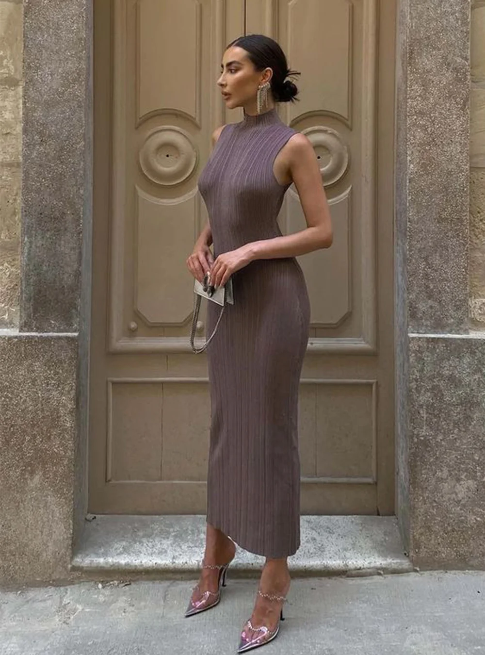 Uveng Uveng High-Neckless Tight Dress 2024 Spring And Summer New Elegant French Dress