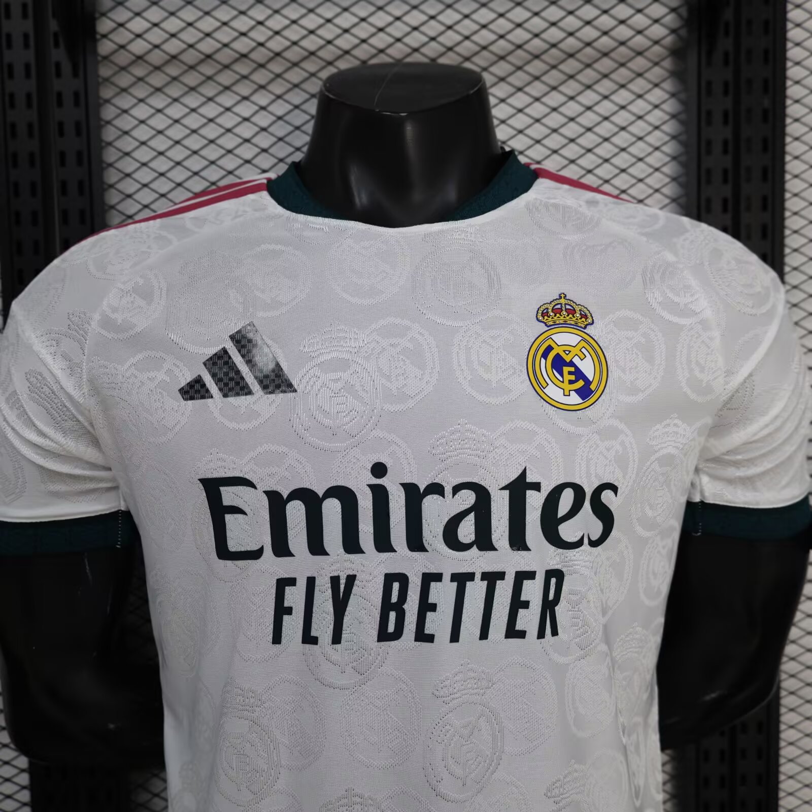 26/27 Real Madrid White Player Version Men's Football T-Shirt