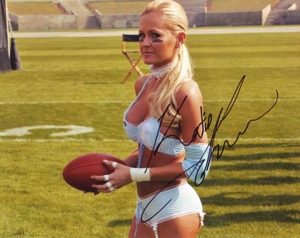 Katie Lohmann In-Person AUTHENTIC Autographed Photo Poster painting SHA #51239