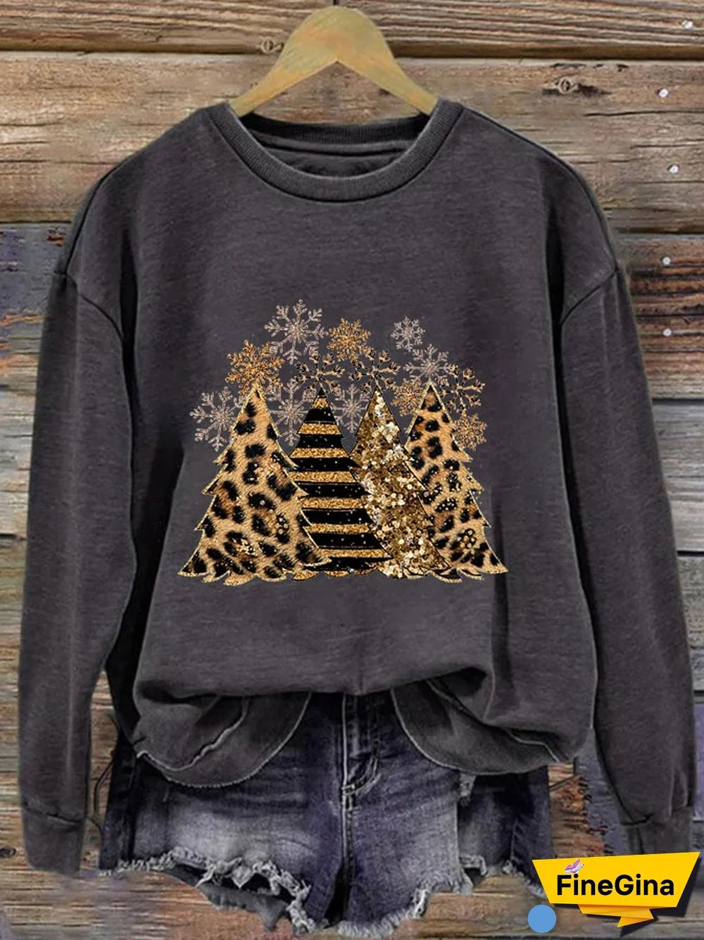 Women's Christmas Tree Print Round Neck Long Sleeve Sweatshirt