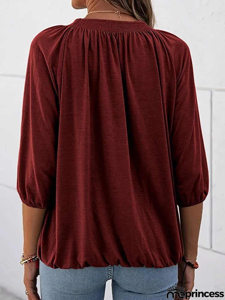 Elegant and lightweight Sweater