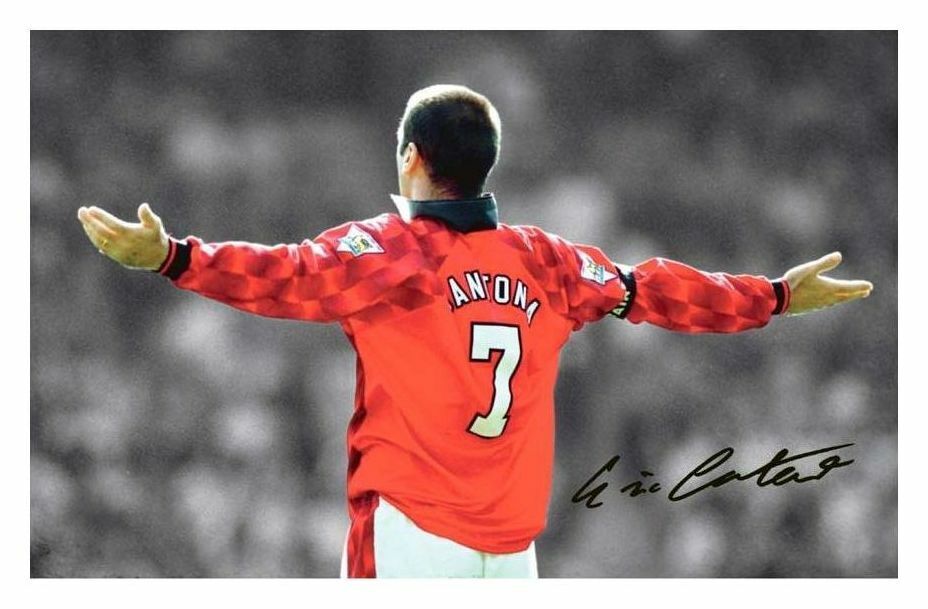 ERIC CANTONA - MANCHESTER UNITED AUTOGRAPH SIGNED Photo Poster painting POSTER