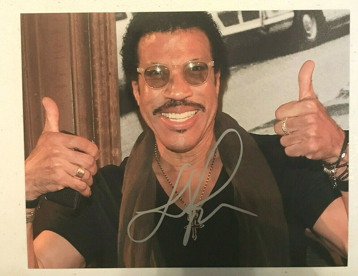 LIONEL RICHIE Hand Signed Autographed 8x10 Photo Poster painting w/Hologram COA NICE Rare!