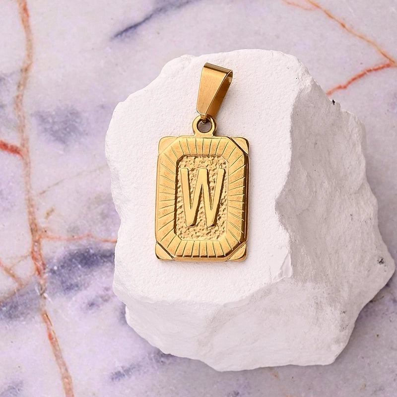 1 Pc/Package 27x17mm 10x5mm 304 Stainless Steel 18K Gold Plated Letter Simple Polished Pendant Jewelry Accessories