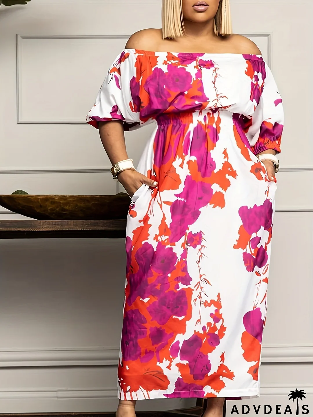 Positioning Print Off Shoulder Plus Size Dress