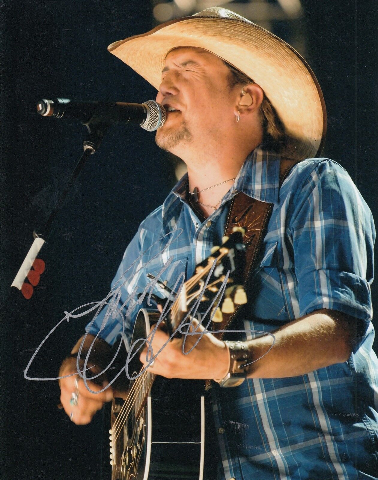 JASON ALDEAN signed (COUNTRY MUSIC) STAR 8X10 *REARVIEW TOWN* Photo Poster painting W/COA #1