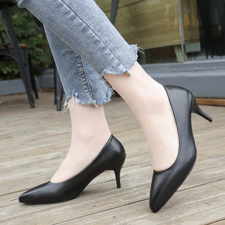Qjong New Comfortable Genuine Leather Women Black White Wedding Shoes Bride Low Med Thin High Heels Office Work Pumps For Woman