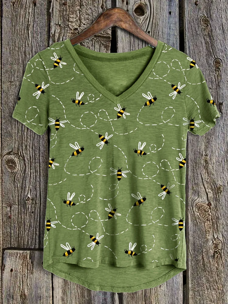 VChics Flying Bees Embroidery Pattern V Neck T Shirt