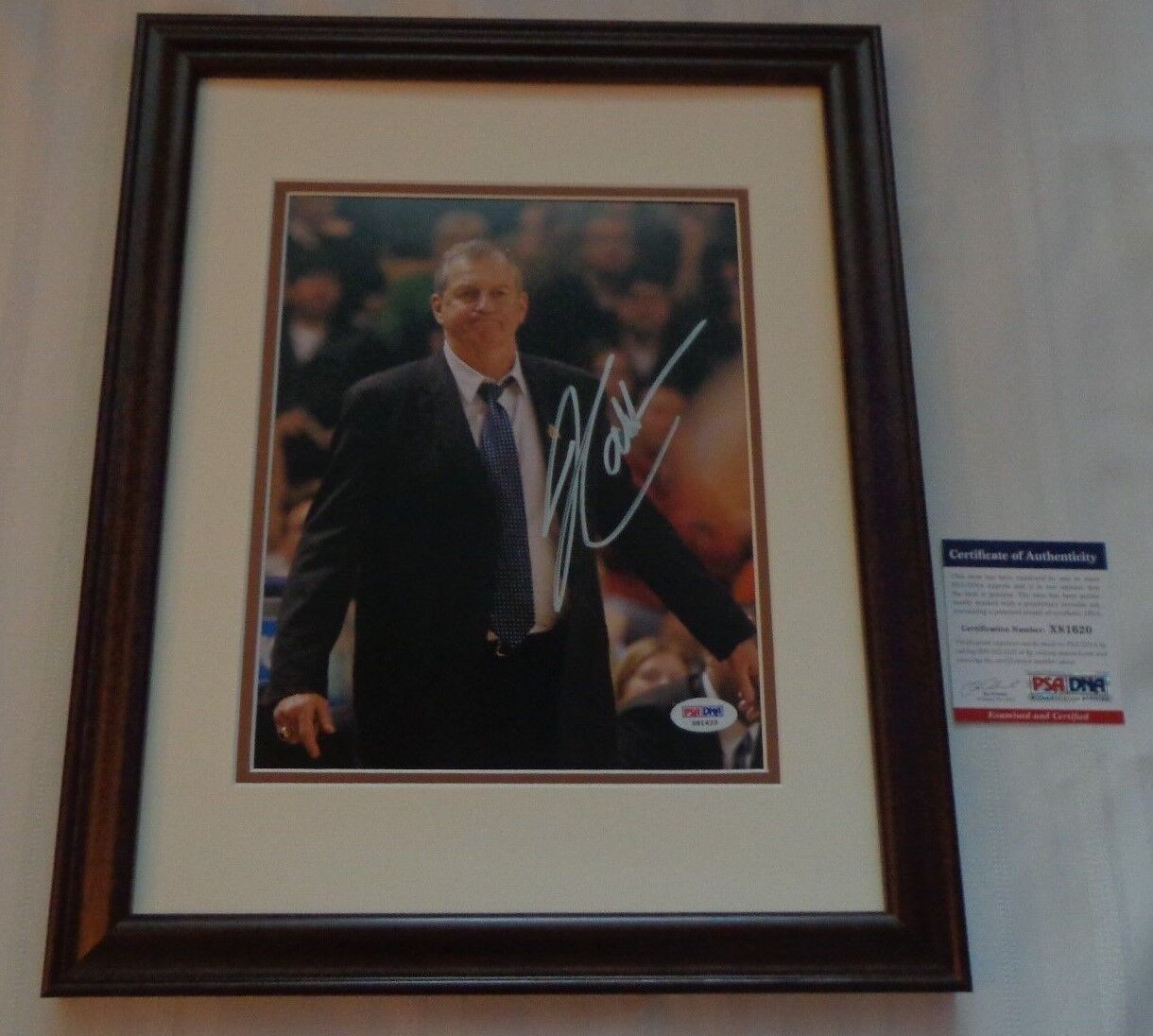 Jim Calhoun Connecticut UCONN Huskies signed Framed and Matted 8x10 Photo Poster painting PSA