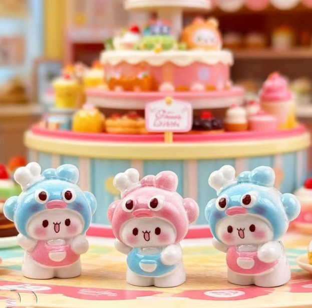 Mini Dog with Fisheman Hat