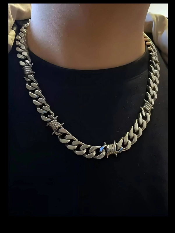 Fashion Hip Hop Design Nail Chain Necklace Exquisite Personality Men And Women All-Matching High Sense Ornament