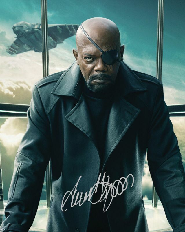 Samuel L Jackson - Nick Fury - The Avengers Autograph Signed Photo Poster painting Print 1