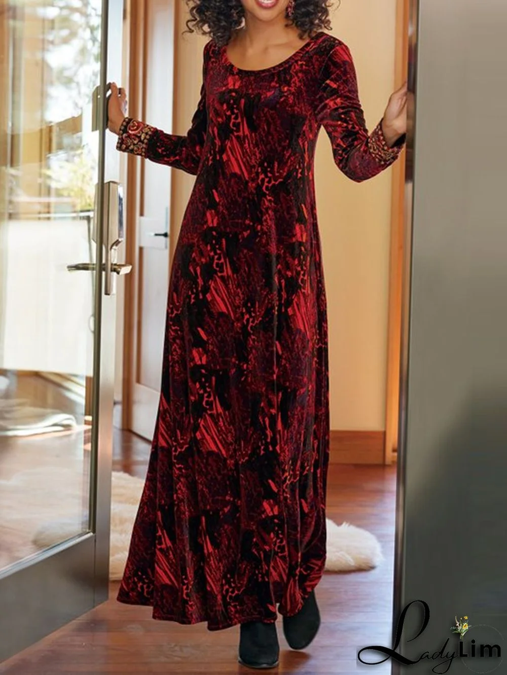 Christmas Allover Crew Neck Long Sleeve Velvet Midi Dress