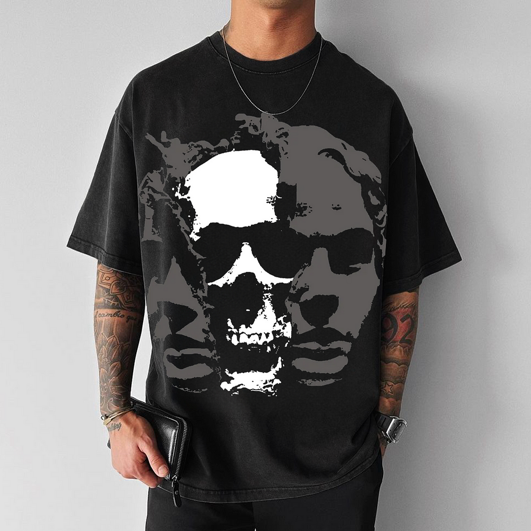 Oversized Faceless Skull Tee