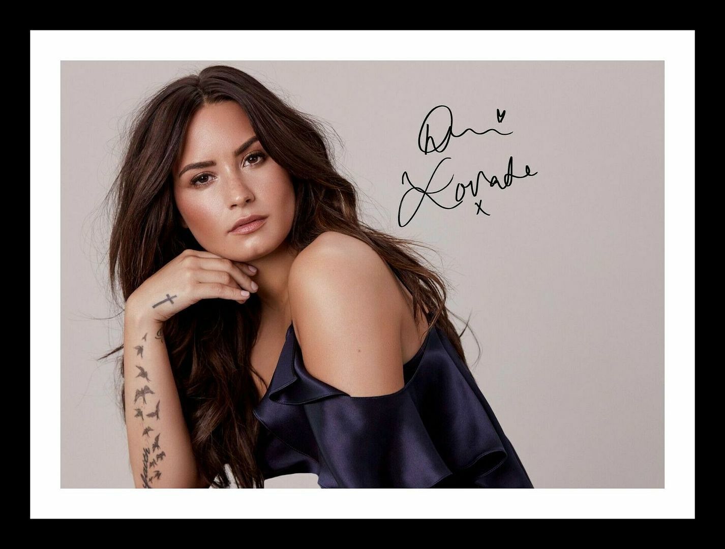 Demi Lovato Autograph Signed & Framed Photo Poster painting 12