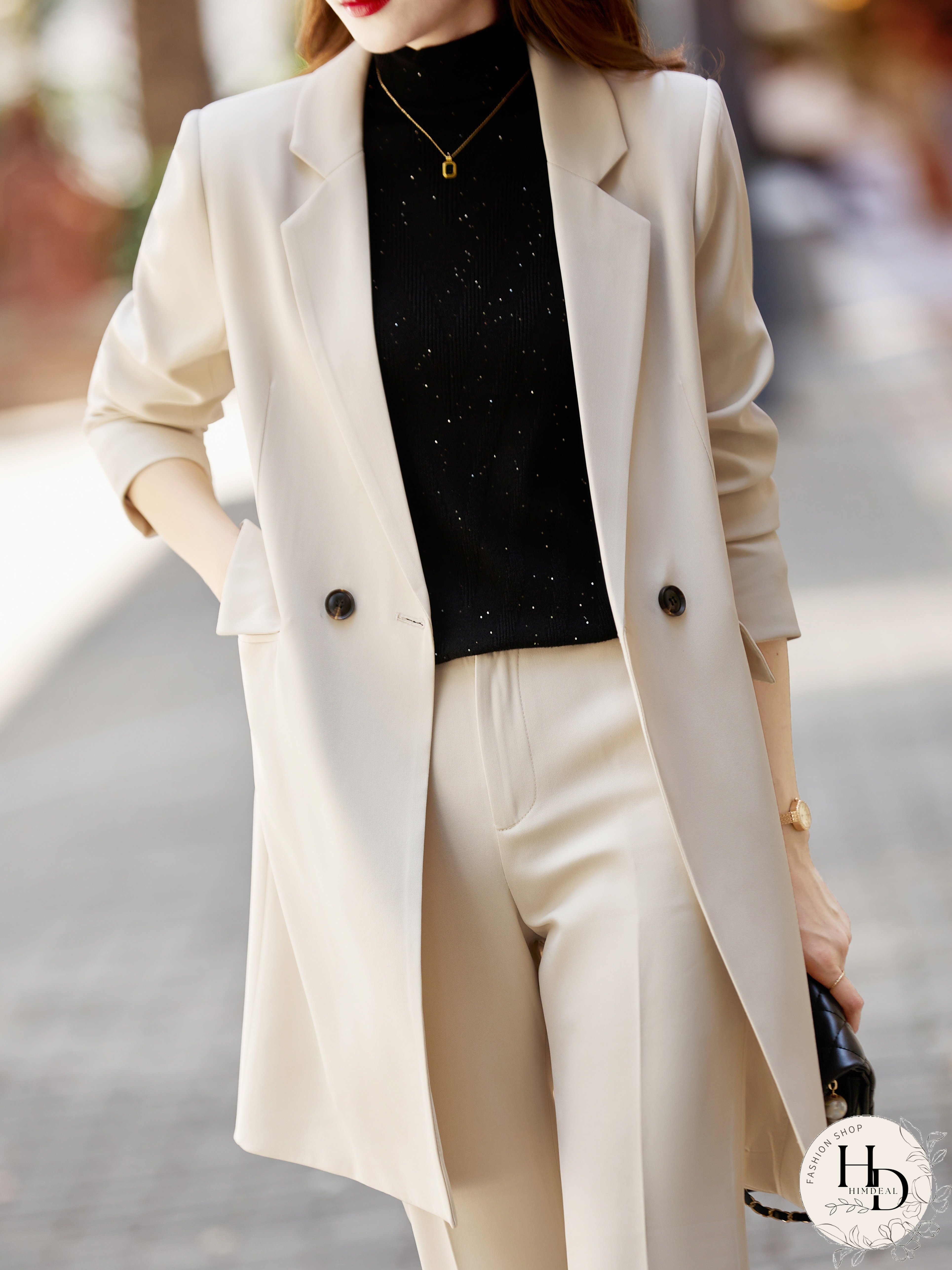 Solid Notched Collar Blazer, Elegant Dual Pockets Long Sleeve Blazer For Office & Work, Women's Clothing