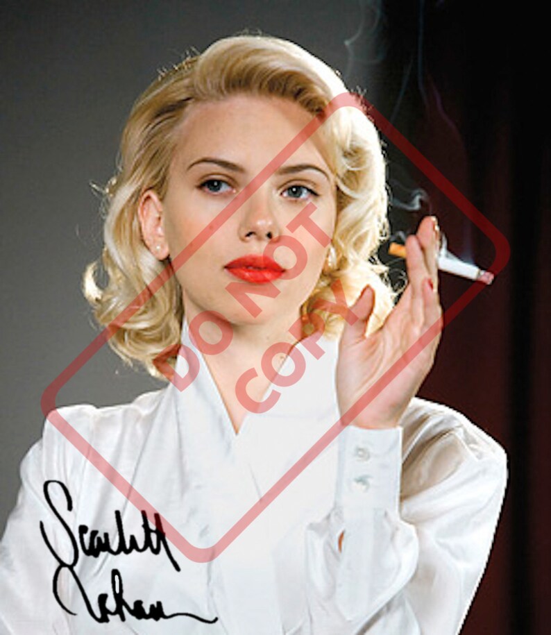 Scarlett Johansson Smoking Sexy 8.5x11 Autographed Signed Reprint Photo Poster painting