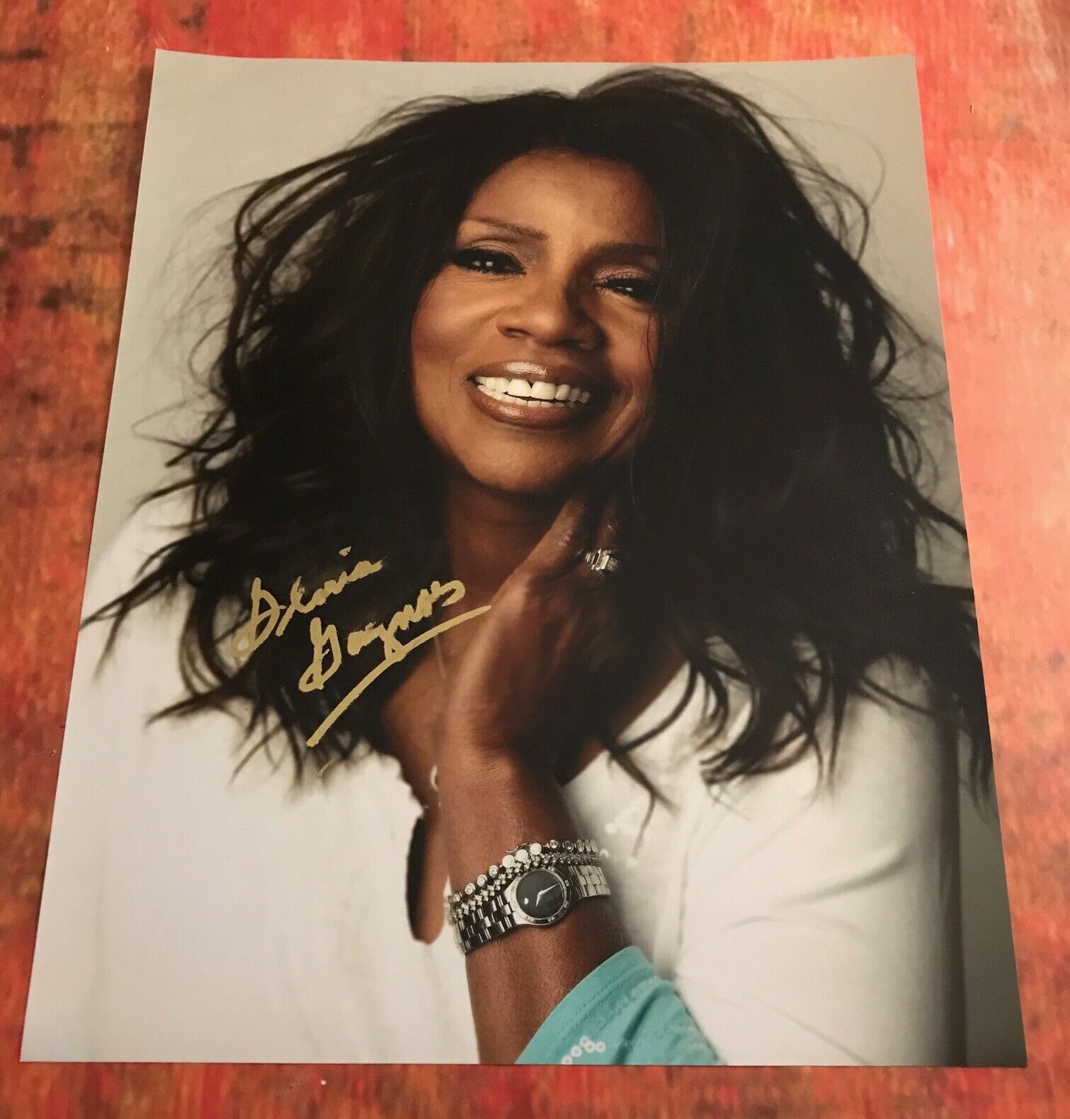 GFA I Will Survive R&B Star * GLORIA GAYNOR * Signed 11x14 Photo Poster painting PROOF G3 COA