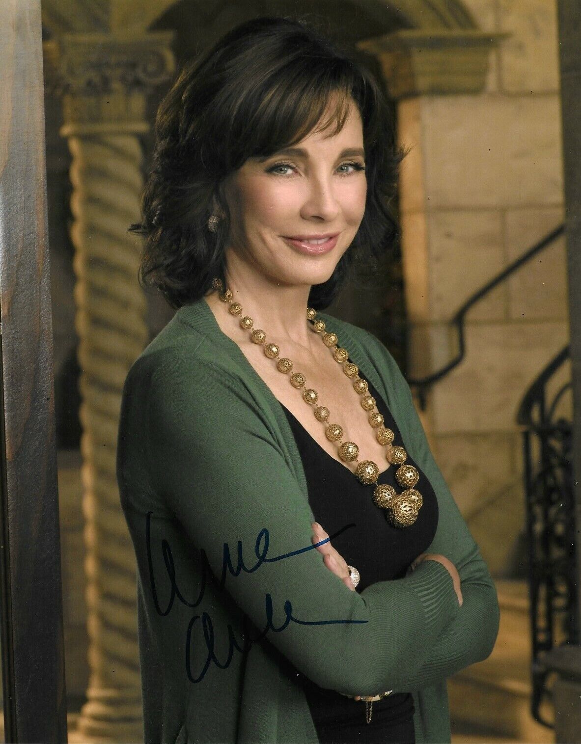 Anne Archer Signed 10x8 Photo Poster painting AFTAL