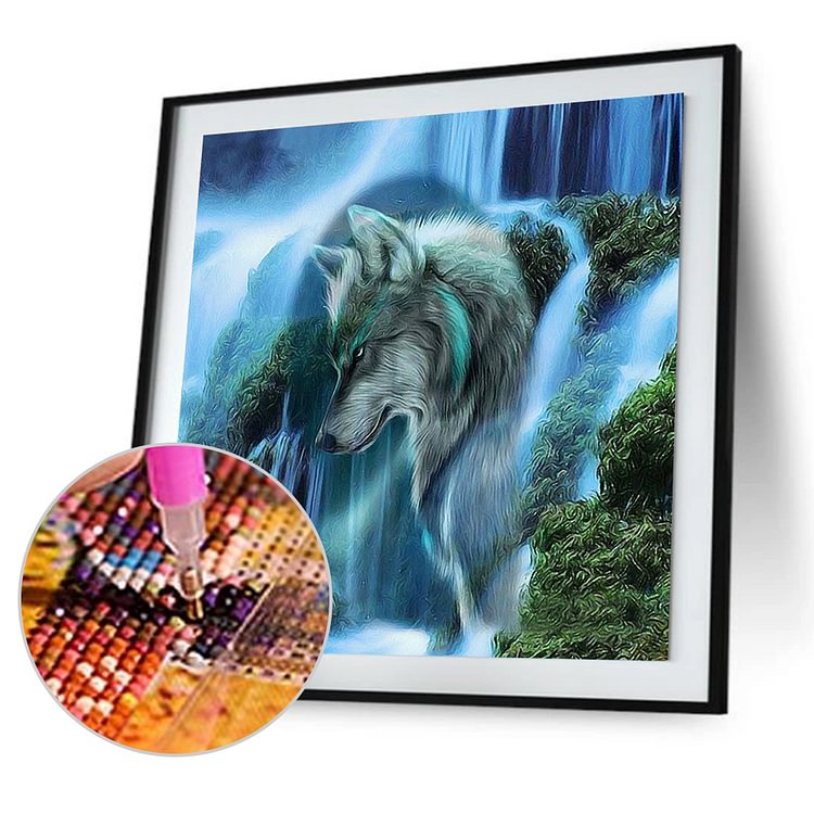 Waterfall Wolf  Round Diamond Painting 35*35cm
