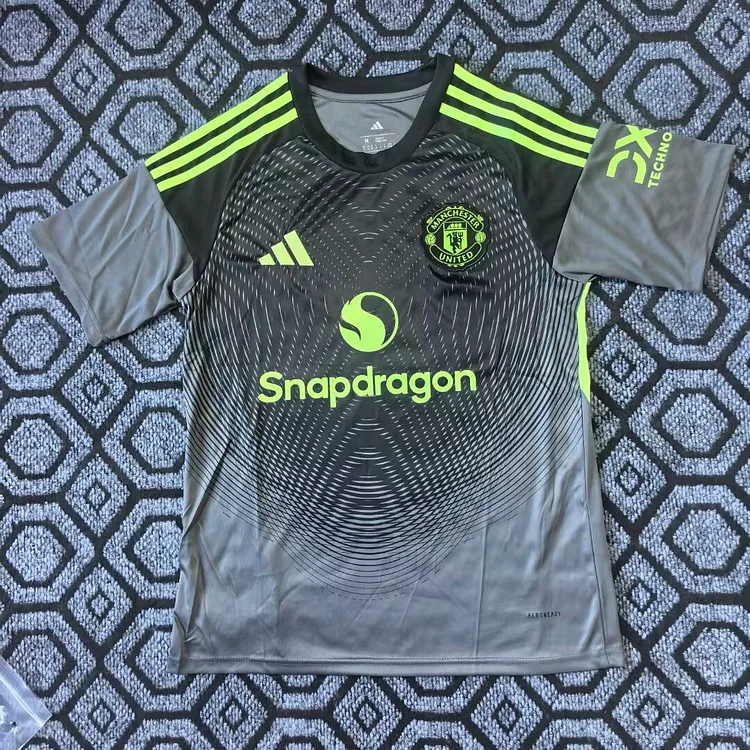 Manchester United 25/26 GK Football Jersey