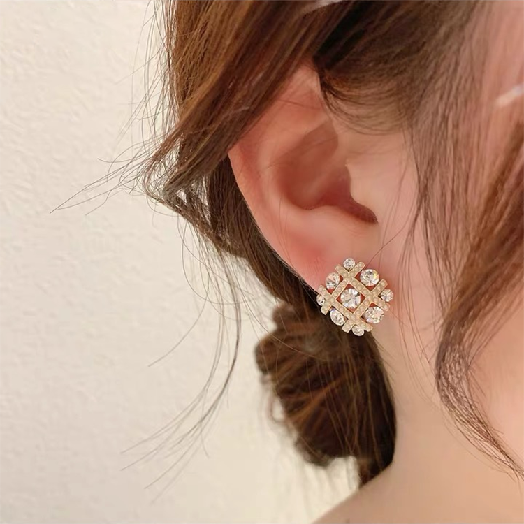 Super glitter cube geometric earrings