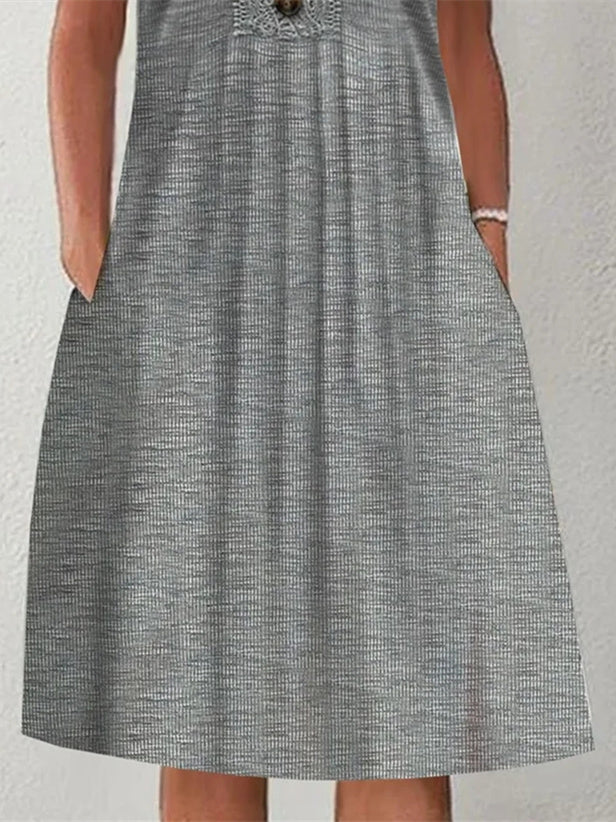 Women Half Sleeve V-neck Solid Color Dress