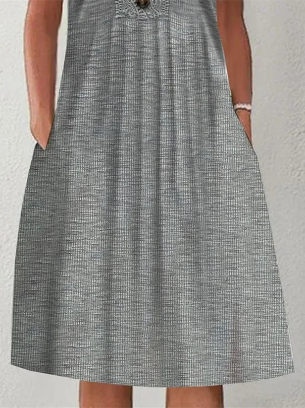 Women Half Sleeve V-neck Solid Color Dress