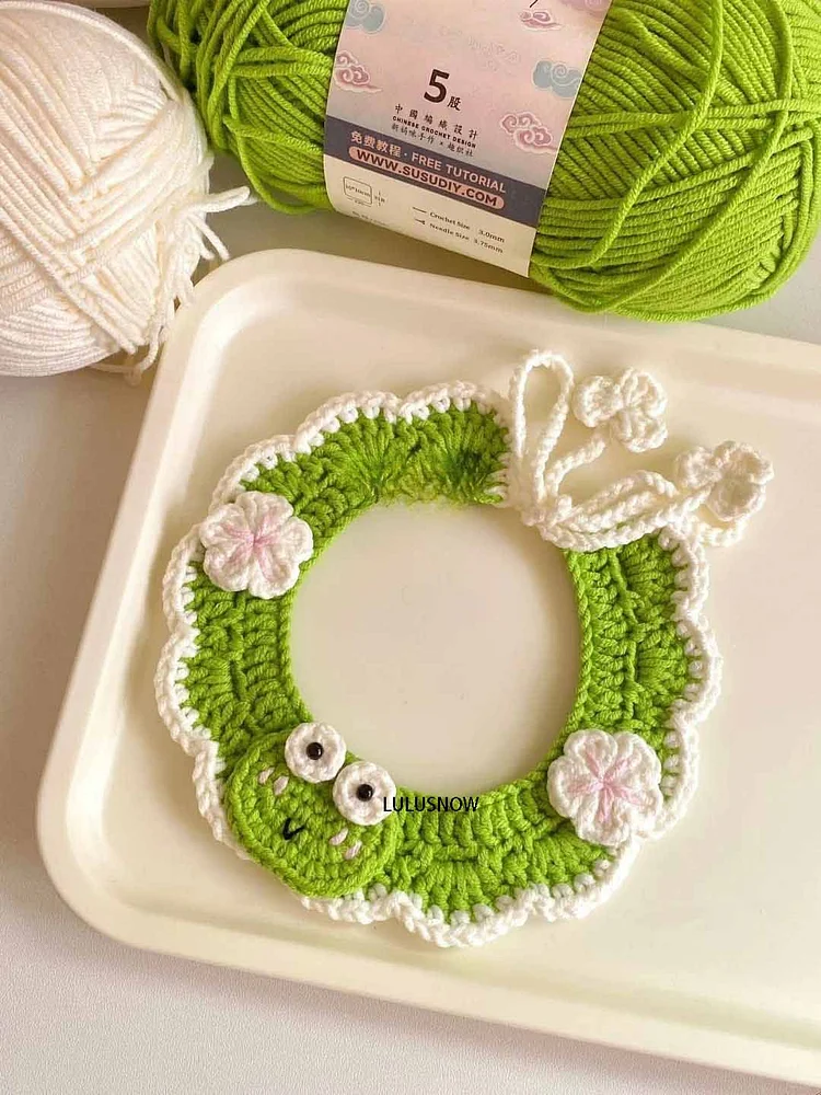 Lulusnow Handmade Green Frog Crochet Pet Collars/ Pet Holiday Outfit/ Festive Pet Accessories/ Gift For Pet