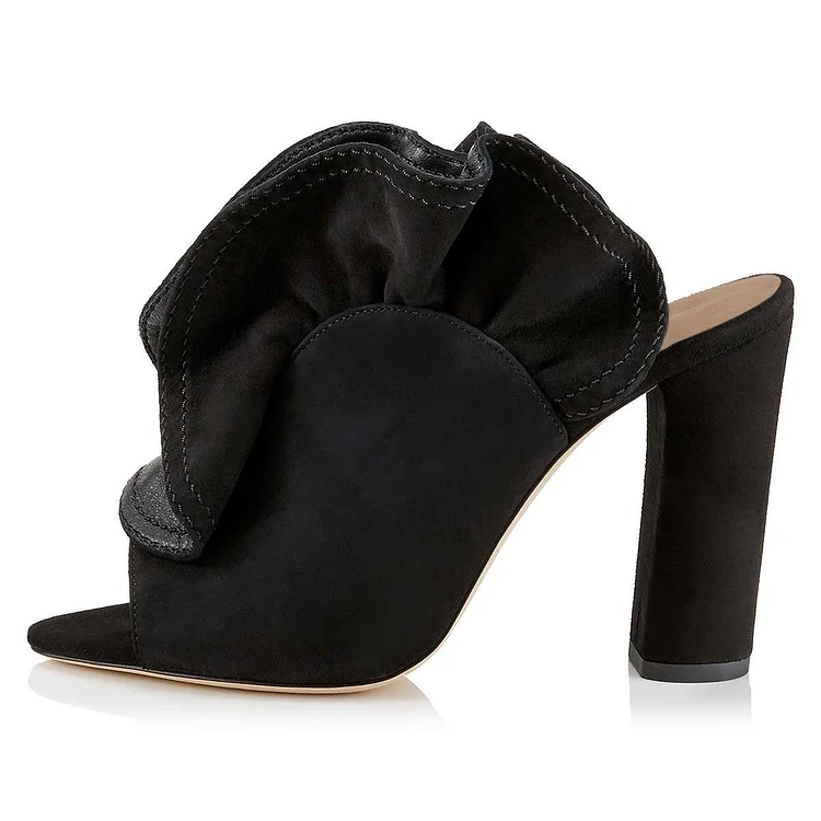 Escarpins en daim noir avec talon bloc et volants Flusfy