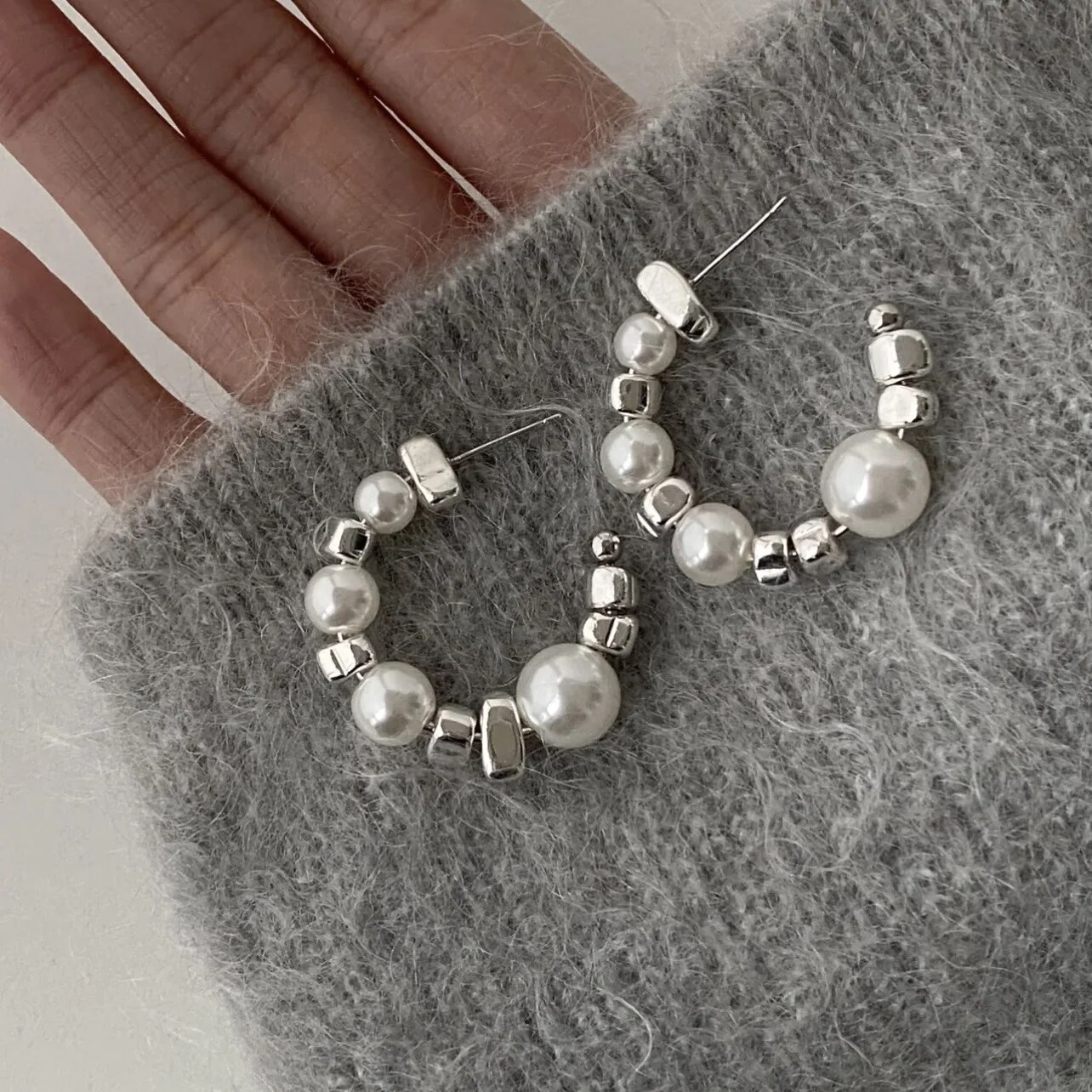 Gamistine Exquisite C Shape Earrings Irregular Silver Color Beaded & Pearl Semicircular Dangle Earrings for Women Party Fashion Jewelry