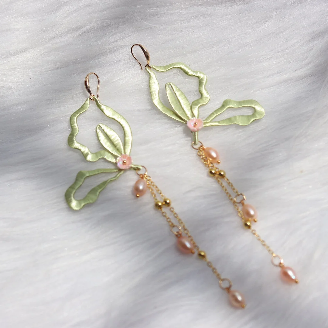 Wrapped Silk Pearl Antique Hanfu Tassel Butterfly Earrings
