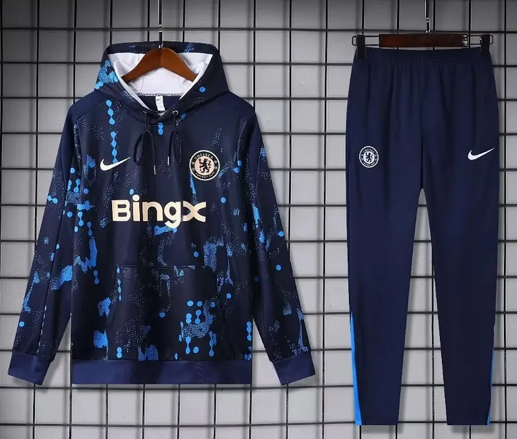 24-25 season Chelsea training hooded training jersey