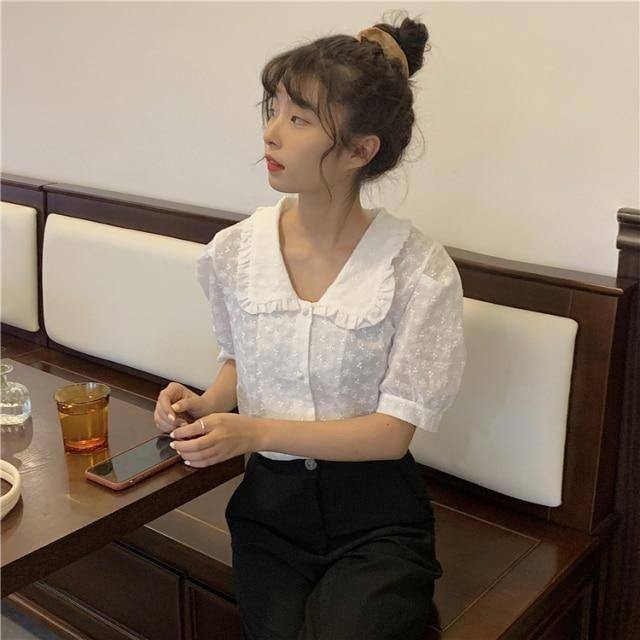 New Embroidery Oversize Women Blouses Summer Tops Femme Casual Womens Shirt Short Sleeve Cotton Girls Blouse Plus Size Blusas