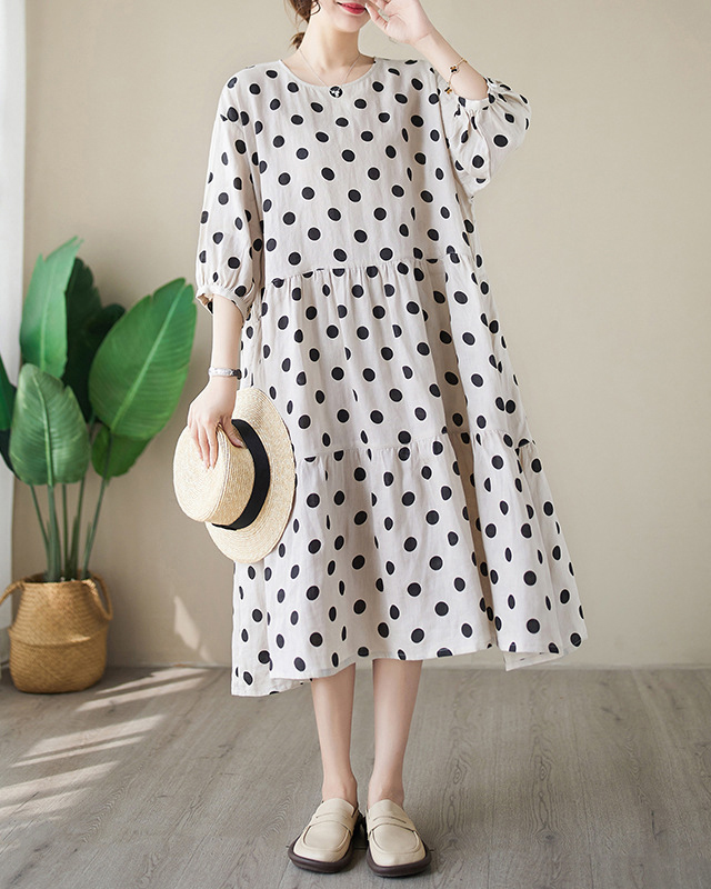 Polka Dot Round Neck Half Length Sleeve Midi Dress
