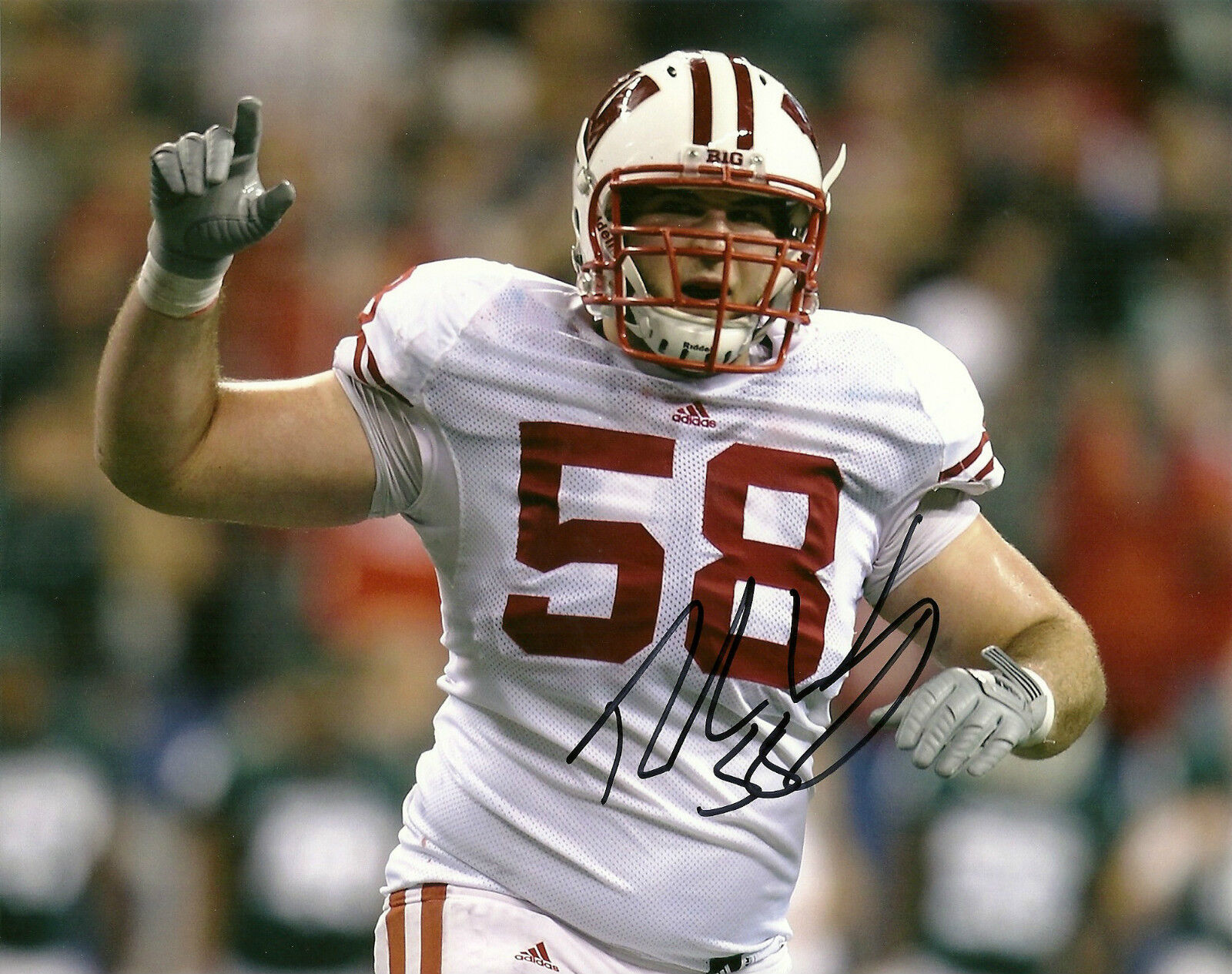 BALTIMORE RAVENS RICKY WAGNER HAND SIGNED WISCONSIN BADGERS 8X10 Photo Poster painting W/COA