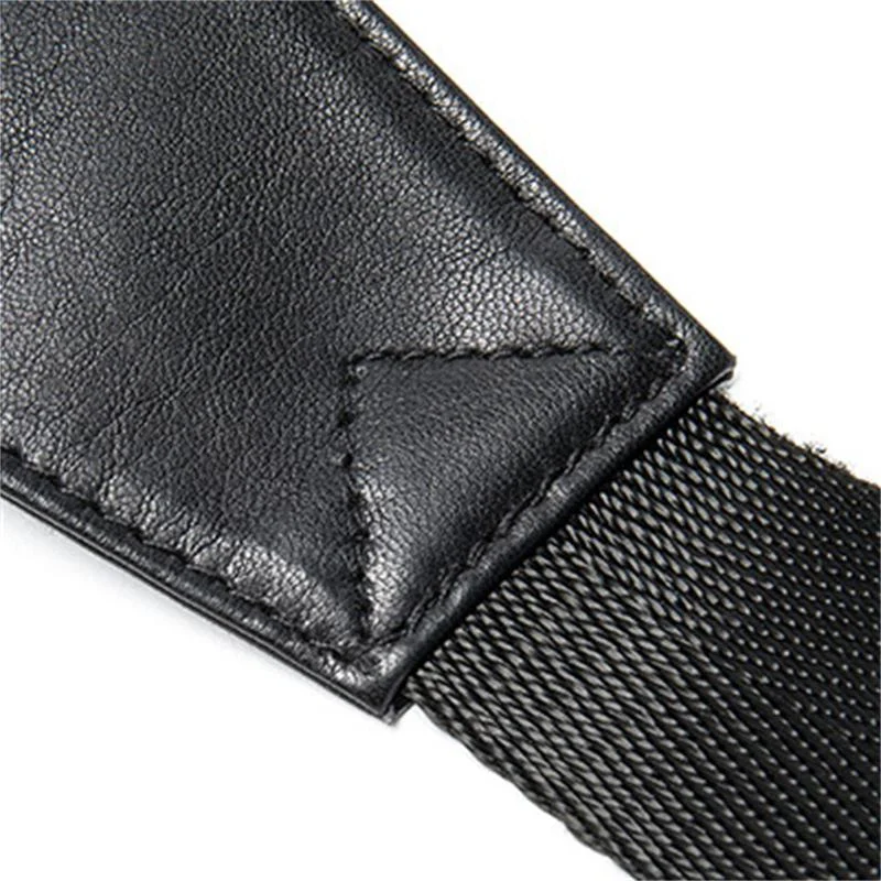 Men's Lightweight Leather Chest Bag Multi-Compartment Sports Waist Bag Crossbody Bag