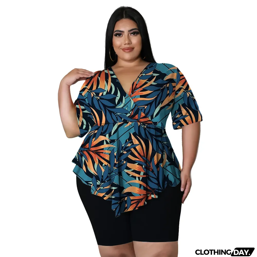 Plus Size Women Printed T-Shirt and Shorts Two-Piece Set
