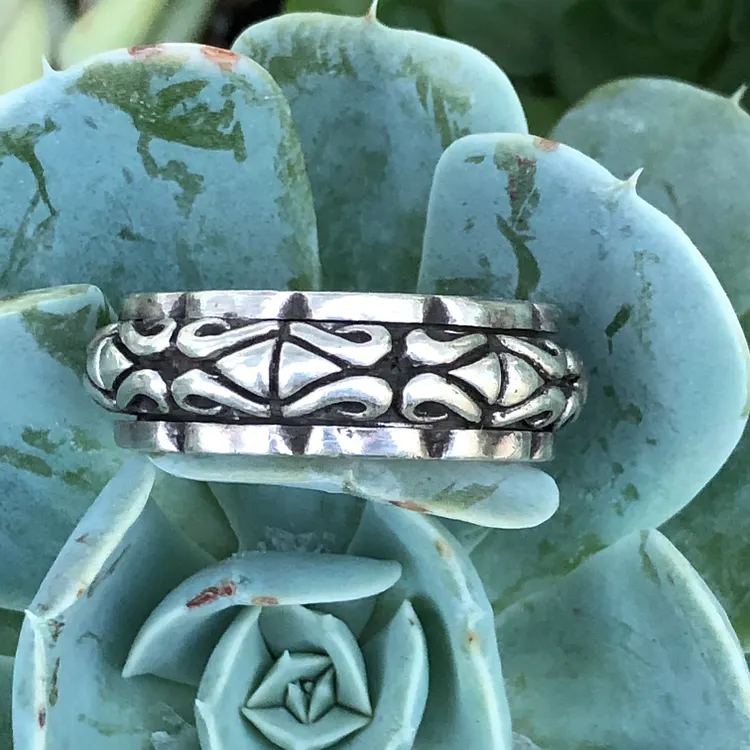 Size 12.5 Sterling Silver Spinner Ring