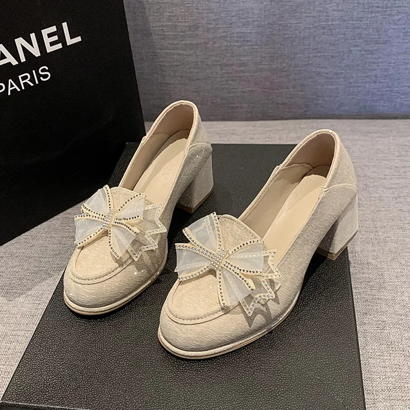 Churchf Mary Jane Small Leather Shoes Women's 2025 New Spring Loafers Bow Fashion Women's Medium Heel Heel